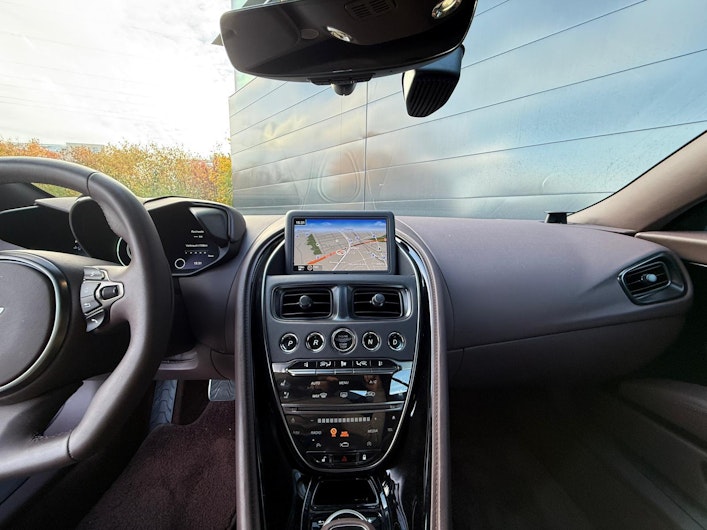 Vehicle image ASTON MARTIN DBS