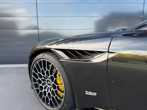 Vehicle image ASTON MARTIN DBS Volante 770 5.2 V12 Bi-Turbo Ultimate