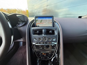 Vehicle image ASTON MARTIN DBS Volante 770 5.2 V12 Bi-Turbo Ultimate