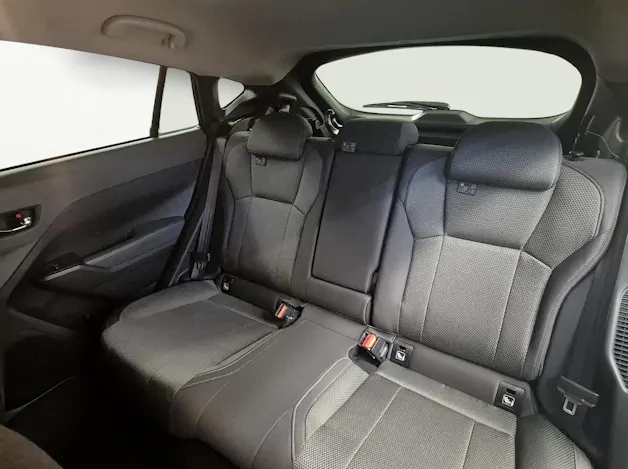 Subaru Crosstrek 2.0i e-Boxer Swiss Plus