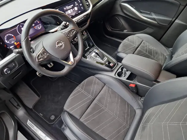 Opel Grandland 1.2 T Ultimate