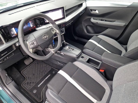 Vehicle image 7 Vehicle image 7