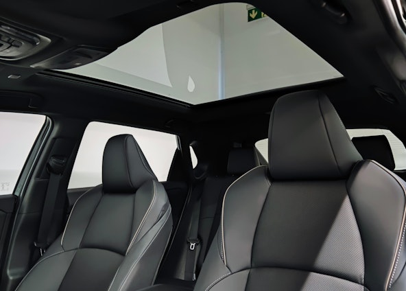 Vehicle image 5 Vehicle image 5