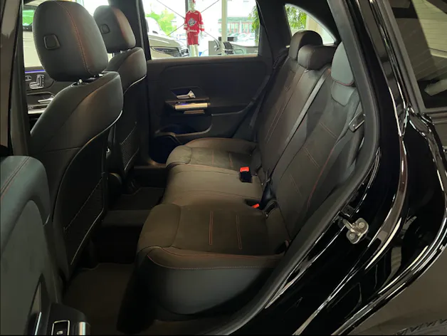 Mercedes-Benz B 220 AMG Line 4matic