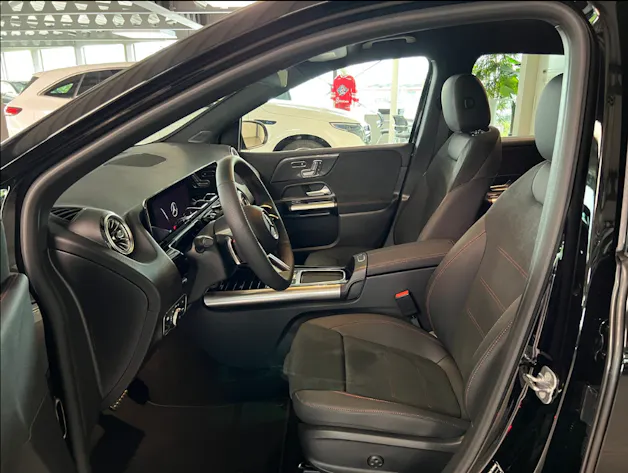 Mercedes-Benz B 220 AMG Line 4matic