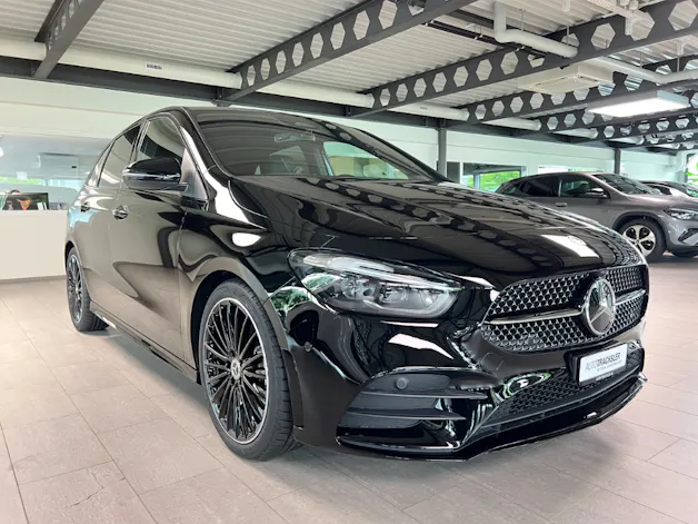 Mercedes-Benz B 220 AMG Line 4matic