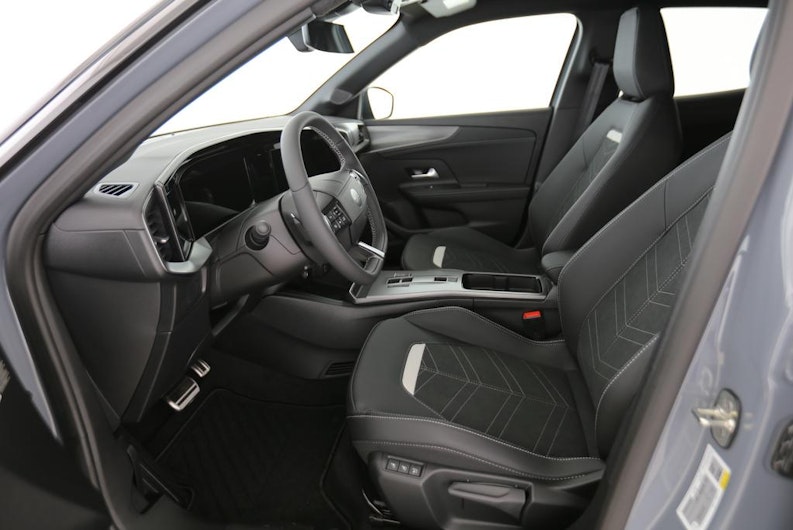 Vehicle image OPEL MOKKA