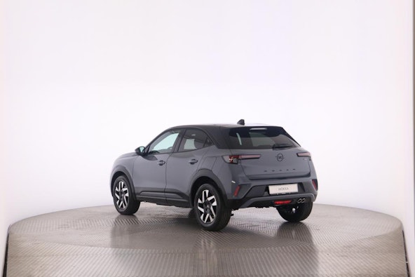 Vehicle image 5 Vehicle image 5