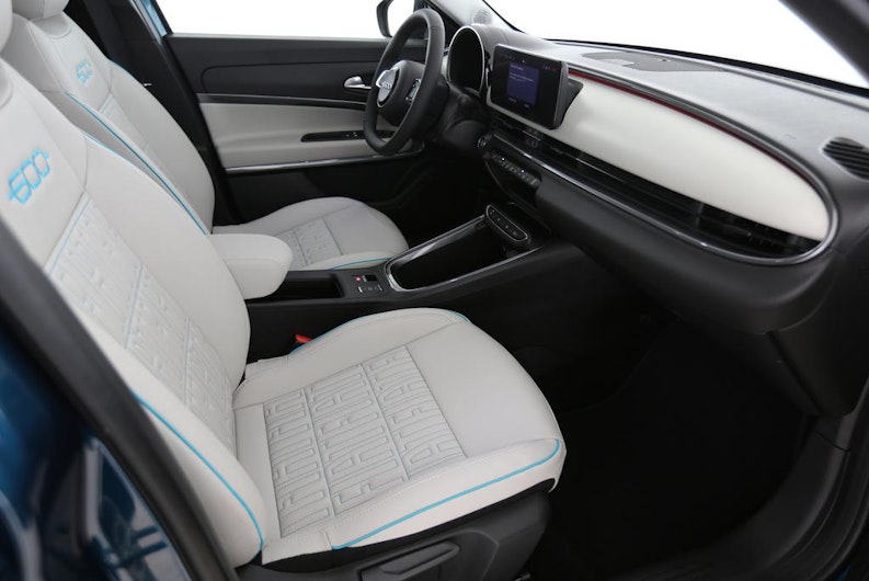 Vehicle image FIAT 600