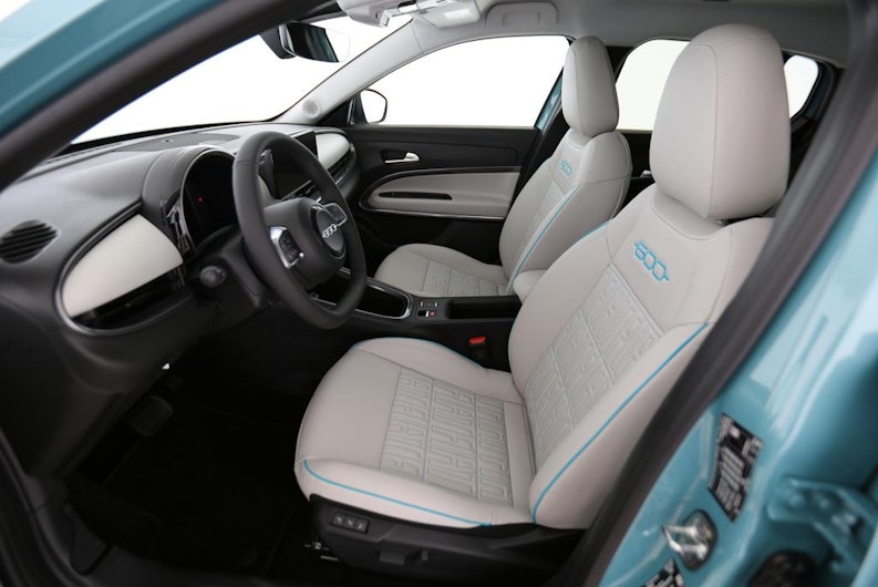 Vehicle image FIAT 600