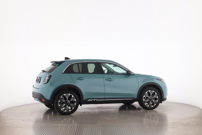 Vehicle image FIAT 600