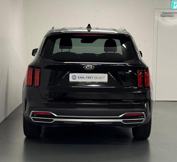 Vehicle image KIA SORENTO