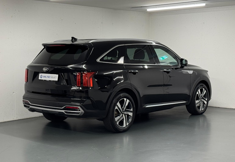 Vehicle image KIA SORENTO