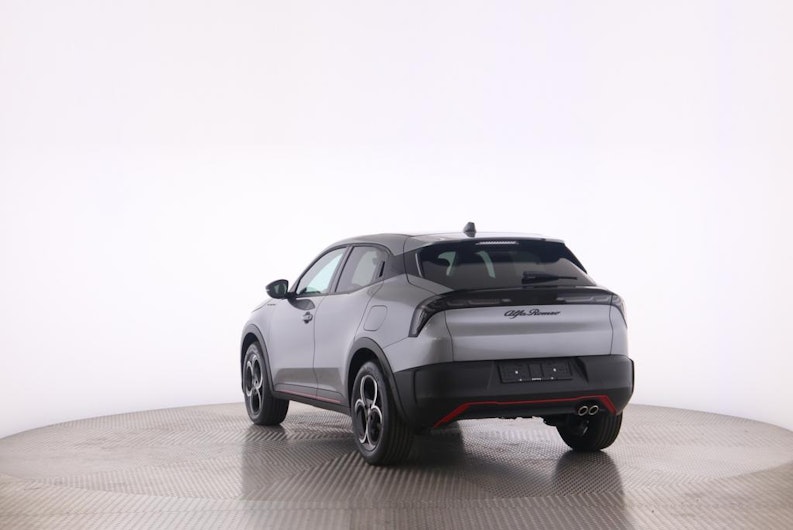 Vehicle image ALFA ROMEO JUNIOR