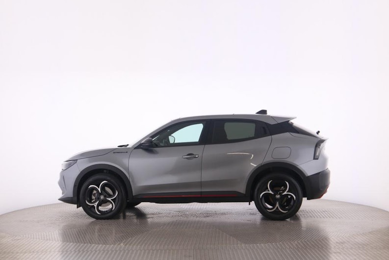 Vehicle image ALFA ROMEO JUNIOR