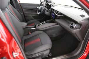 Fahrzeugbild ALFA ROMEO Junior 1.2 Ibrida Q4