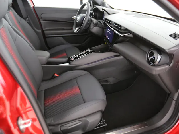 Alfa Romeo Junior 1.2 Ibrida Q4