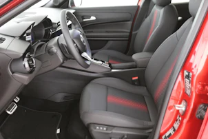 Fahrzeugbild ALFA ROMEO Junior 1.2 Ibrida Q4