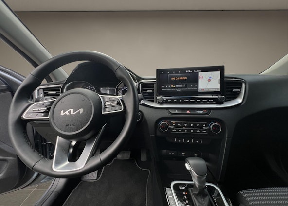 Vehicle image 10 Vehicle image 10