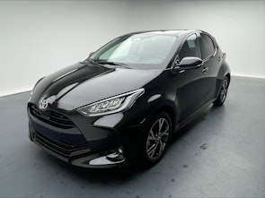 Vehicle image TOYOTA Yaris 1.5 VVT-i HSD Trend
