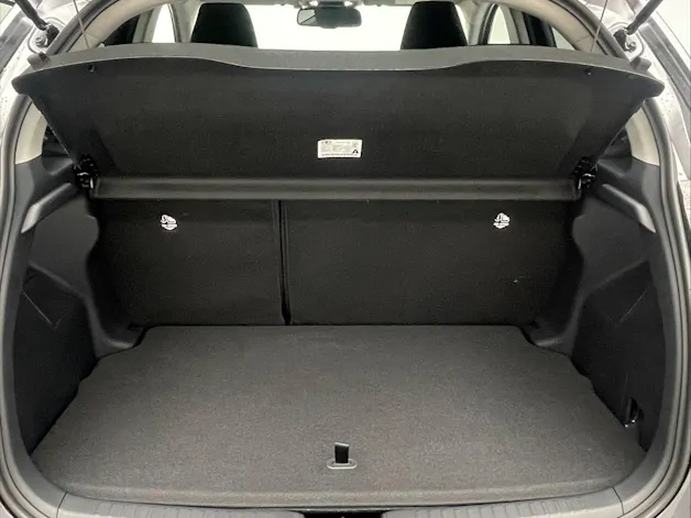 Toyota Yaris 1.5 VVT-i HSD Trend