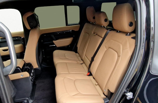 Vehicle image 10 Vehicle image 10