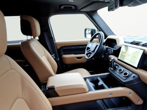 Vehicle image LAND ROVER Defender 110 3.0 D I6 300 X-Dynamic HSE