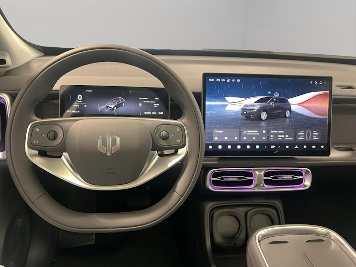 Vehicle image LEAPMOTOR B10