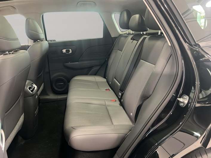 Vehicle image LEAPMOTOR B10