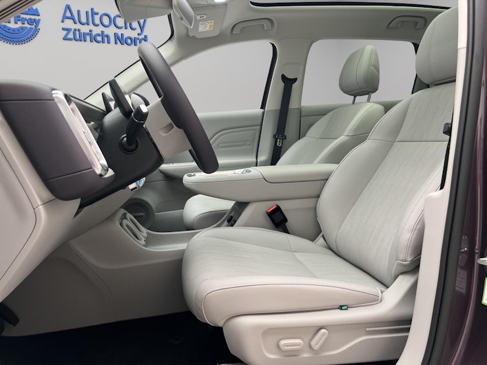 Vehicle image LEAPMOTOR B10