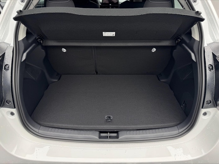 Vehicle image TOYOTA YARIS