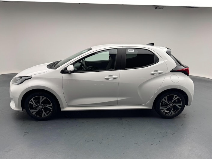 Vehicle image TOYOTA YARIS