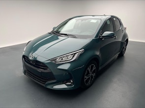 Vehicle image TOYOTA Yaris 1.5 VVT-i HSD Trend