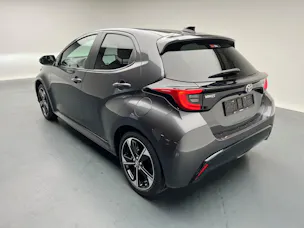Toyota Yaris 1.5 VVT-i HSD Premium