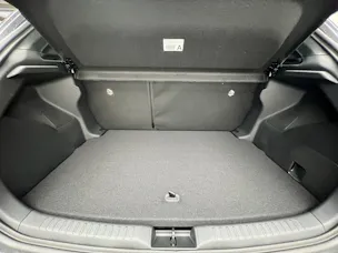 Toyota Yaris 1.5 VVT-i HSD Premium