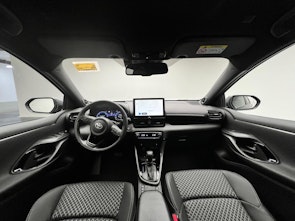 Vehicle image TOYOTA Yaris 1.5 VVT-i HSD Premium