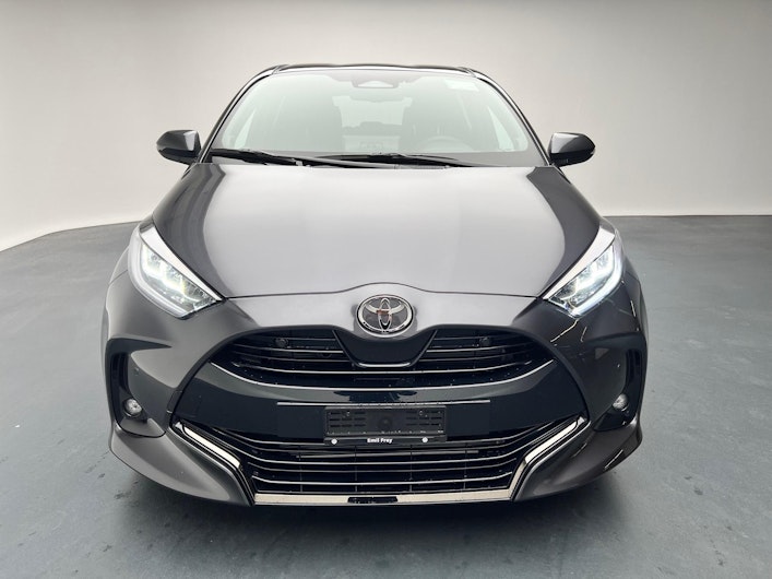 Vehicle image TOYOTA YARIS