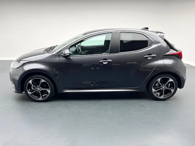 Toyota Yaris 1.5 VVT-i HSD Premium