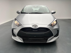 Vehicle image TOYOTA Yaris 1.5 VVT-i HSD Comfort