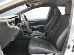 https://vehicle.imgix.net/4036596/81155cb6-9993-473f-89f7-2f3ddbaf12b6.jpg