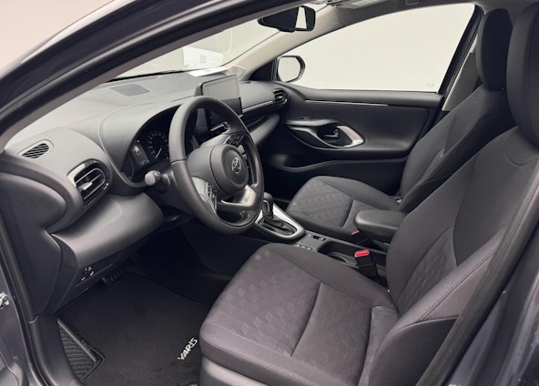 Vehicle image 5 Vehicle image 5