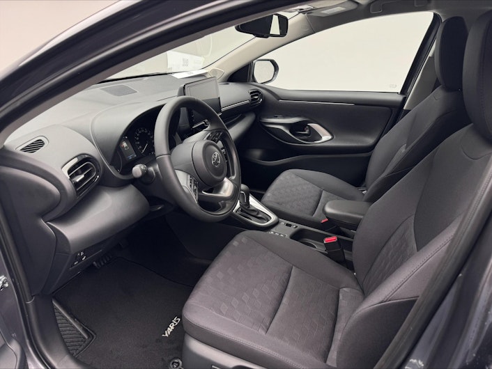 Vehicle image TOYOTA YARIS