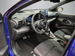 Vehicle image TOYOTA Yaris 1.5 VVT-i HSD GR Sport