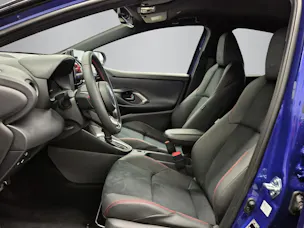 Toyota Yaris 1.5 VVT-i HSD GR Sport