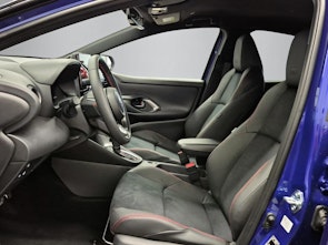 Vehicle image TOYOTA Yaris 1.5 VVT-i HSD GR Sport