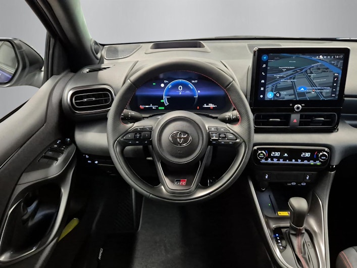 Vehicle image TOYOTA YARIS