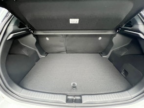 Vehicle image TOYOTA Yaris 1.5 VVT-i HSD GR Sport