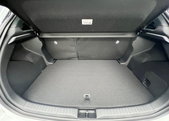 Vehicle image 5 Vehicle image 5