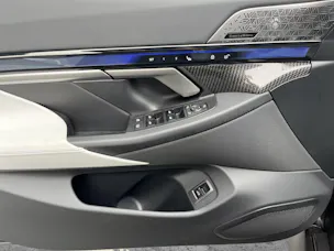BMW M5 xDrive