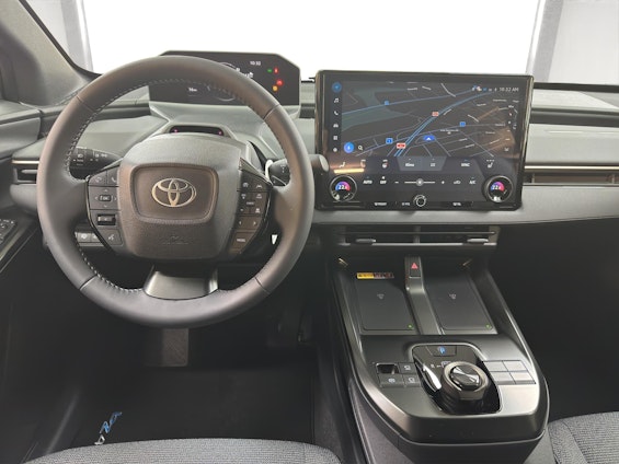 Vehicle image 9 Vehicle image 9